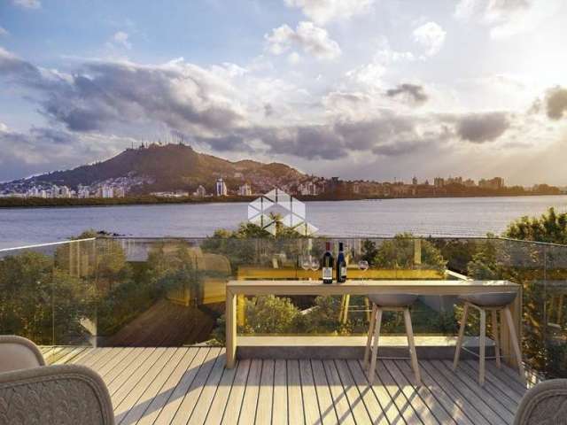 Apartamento duplex com 2 suítes, novo, na frente do mar na ilha de Floripa