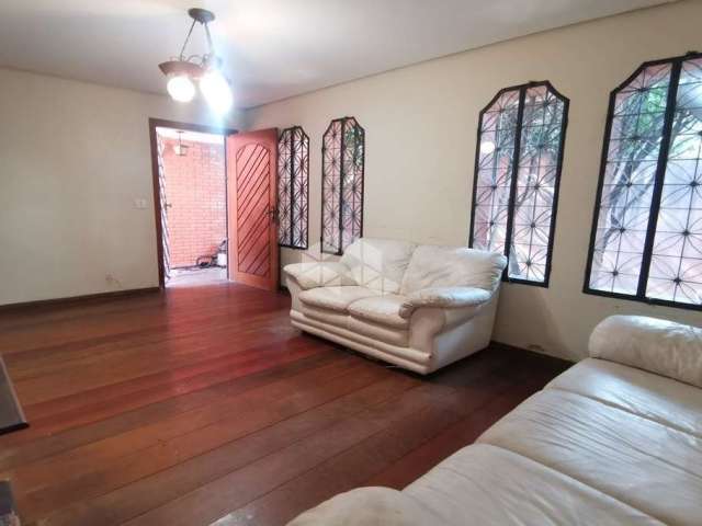 Vendo Casa 250m² 2 Dormitórios 2 Vagas Vila Morse São Paulo - SP