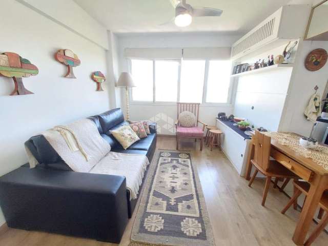 Apartamento 3 dormitórios com suíte no Bairro Azenha,bem ao lado do Menino Deus.