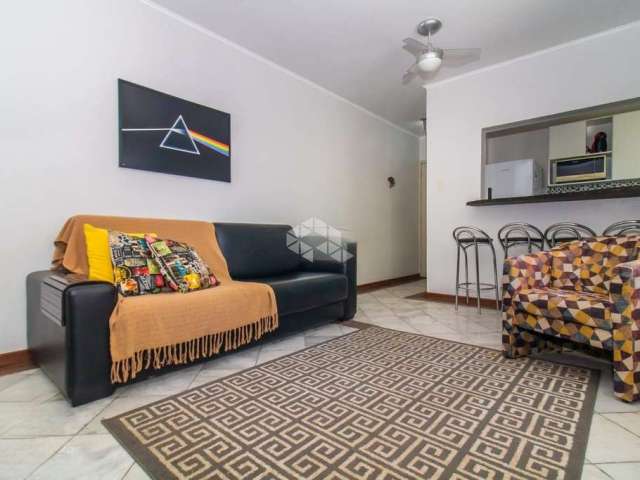 Apartamento com 2 dormitórios mobiliado, no Bairro Bom FIm