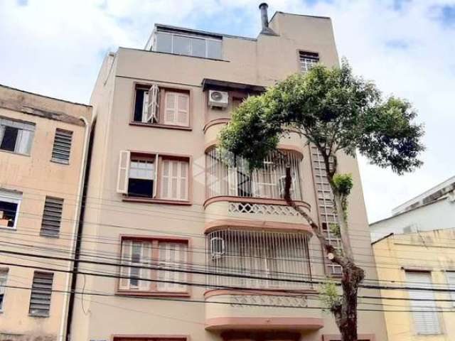 Amplo apartamento no Centro Histórico