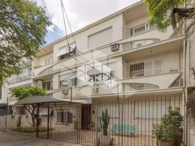 Apartamento 2 dormitorios terreo com 2 patios, churrasqueira, agua quente.