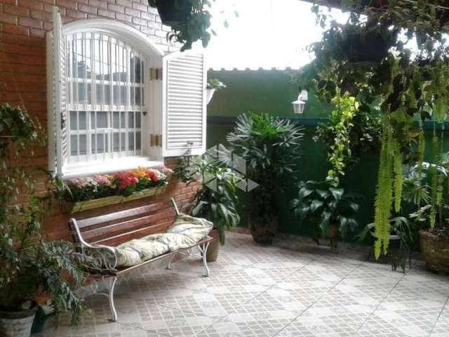 Casa Terrea à venda no Jardim Sta Adelia