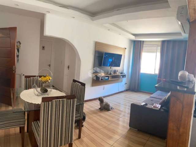 Crédito Real Petrópolis vende: Excelente apartamento de 02 quartos semi -mobiliado