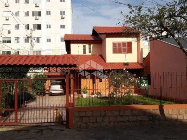 Crédito Real Vende. Casa de 3 dormitórios