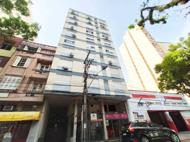 Apartamento com 01 dormitório mobiliado no Centro Histórico