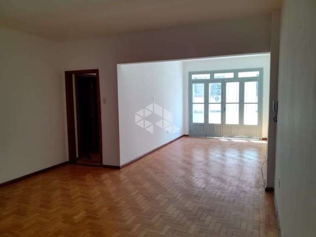 Crédito Real vende  apartamento no Centro histórico,  2 dormitórios,  living amplo