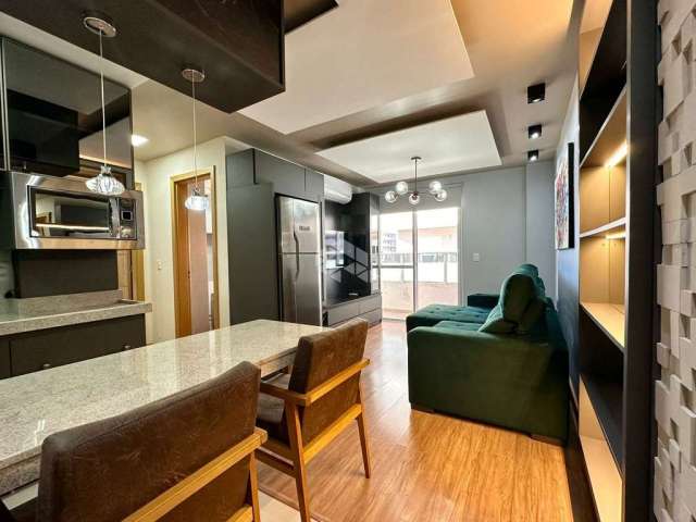 Apartamento Mobiliado de 2 Dormitórios à Venda