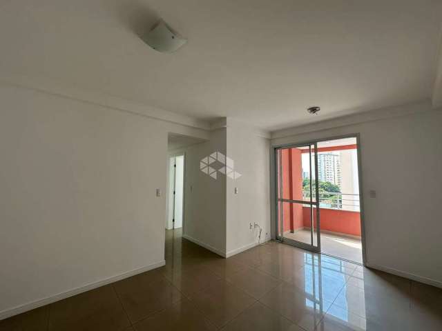 Apartamento com 3 quartos, sendo 1 suíte e 2 vagas de garagem no bairro campinas, em são josé/sc.