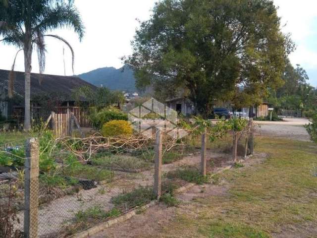 Terreno à venda medindo 75.000m² de área total no bairro guaporanga em biguaçu/sc