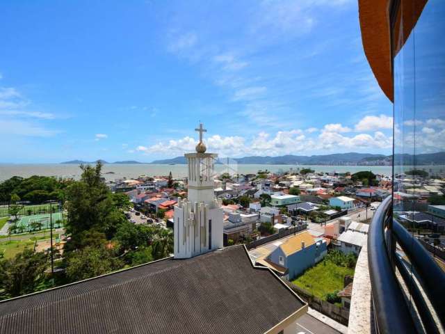 Apartamento à venda com 3 quartos sendo 1 suíte e 2 vagas de garagem no bairro balneário em são josé/sc.