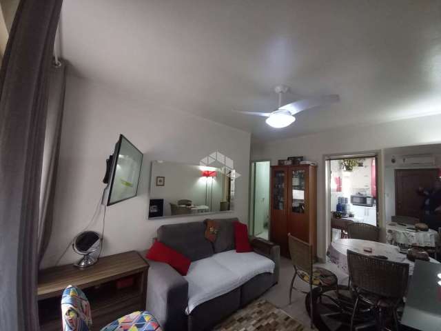 Apartamento 2 dormitórios/quartos com vaga no Bairro Humaitá