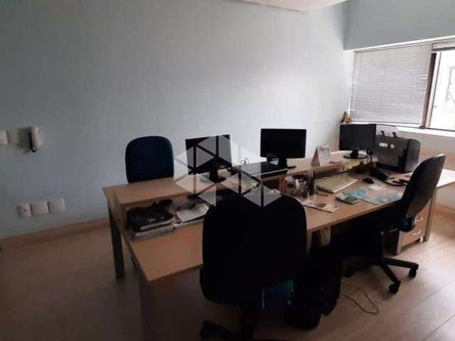 Sala comercial à venda com 1 vaga/box no Higienópolis em Porto Alegre.