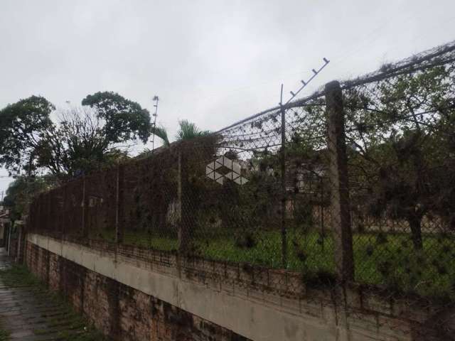 Terreno DE ESQUINA à venda na Rua Ernesto Pellanda,  Vila Jardim, Porto Alegre