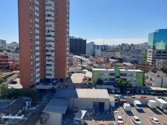 Apartamento 2 dormitórios no Bairro Santana em Porto Alegre.