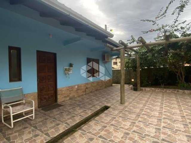 Casa dois dormitórios em viamão.