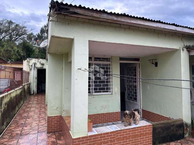 Vende se casa duas casas 140.000,00 , bairro Augusta