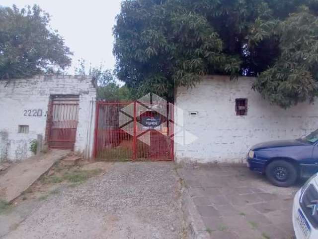 Terreno a venda no Bairro Jardim Itu em Porto Alegre.