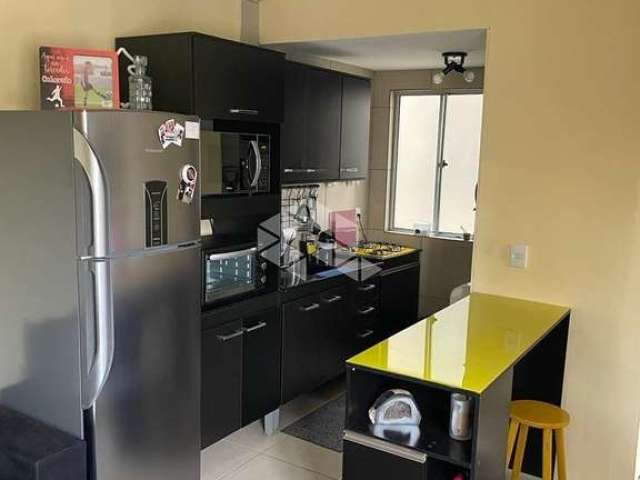 Apartamento de 02 dormitòrios semi mobiliado em cachoeirinha.