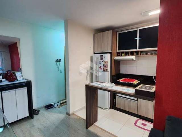 Apartamento mobiliado dois quartos no bairro Colina do Sol