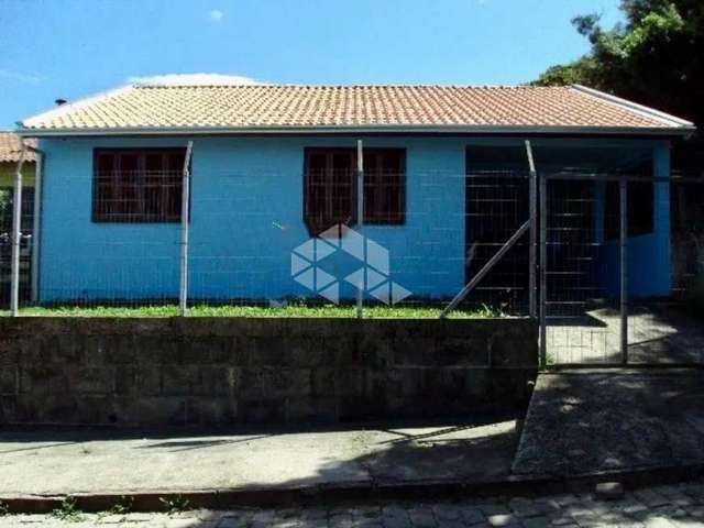 Casa individual, no bairro Desvio Rizzo