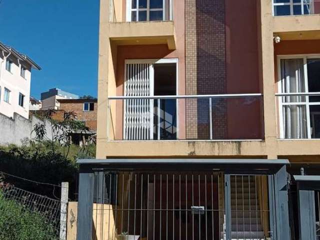 Sobrado triplex, bairro Esplanada