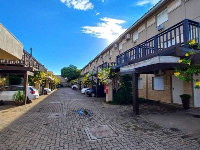 Casa Condomínio, 3 dormitórios, ampla Suíte, garagem, Ipanema.