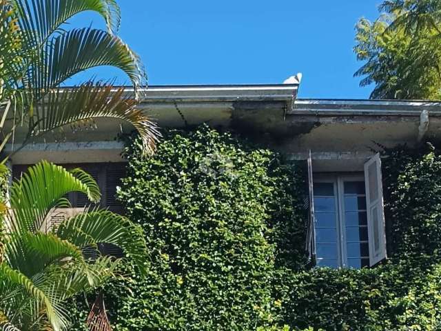 Casa a venda no coração de Petrópolis