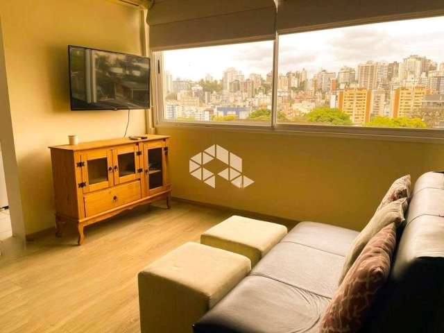 Apartamento com 1 quarto 1 vaga com  45m² à venda em Petrópolis, Porto Alegre.