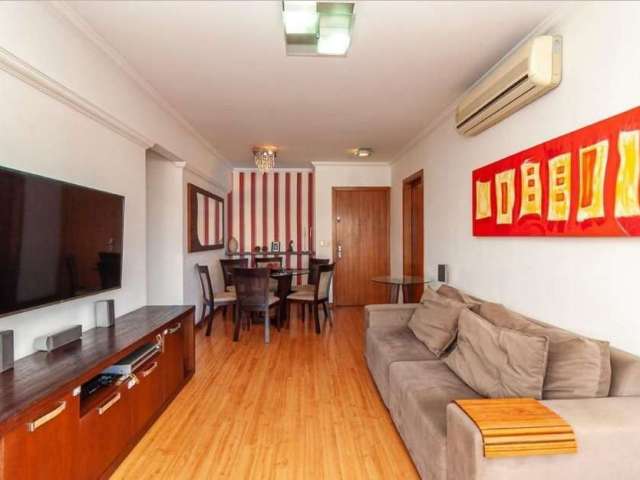 Apartamento 2 Quartos 1 suíte 2 banheiros 1 vaga - Porto Alegre