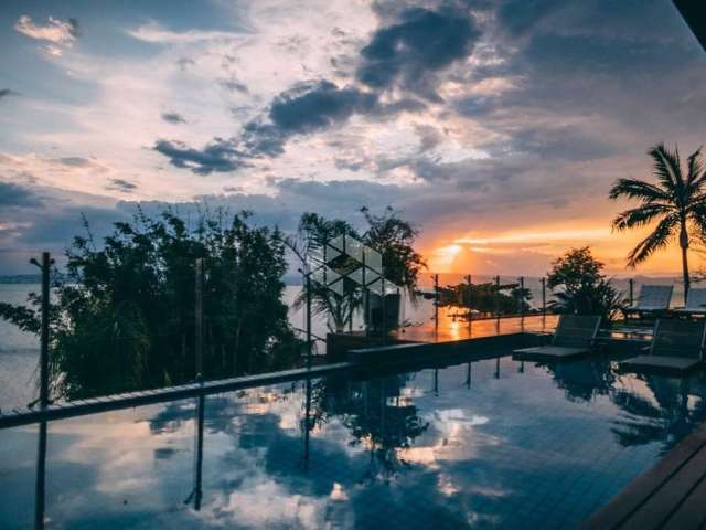 Casa em condomínio St Barth,  Cacupé , Florianópolis.