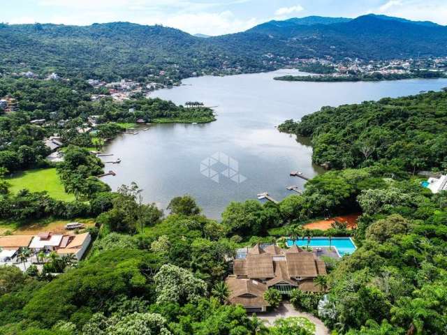 TERRENO À VENDA NA LAGOA DA CONCEIÇÃO 7,148.72 m² R$ 7.700.000.00