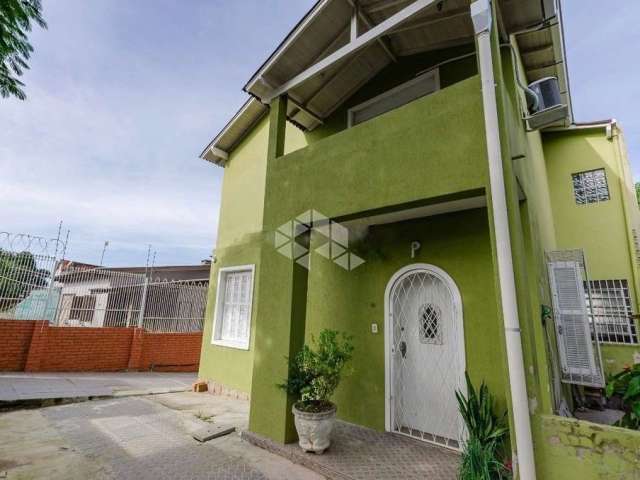 Casa com 235 m², 4 quartos e 4 vagas de garagem no bairro santa tereza