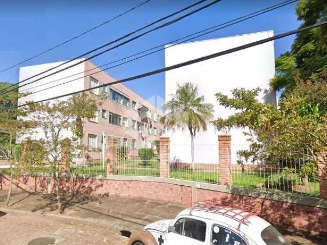 Apartamento com 02 dormitórios - Castro de Menezes 770