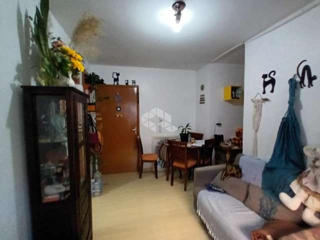 Apartamento com 02 dormitórios - Vila Nova