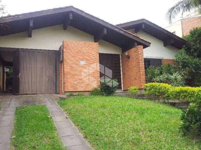 Casa com 3 Quartos e 3 banheiros à Venda no Bairro Cristal