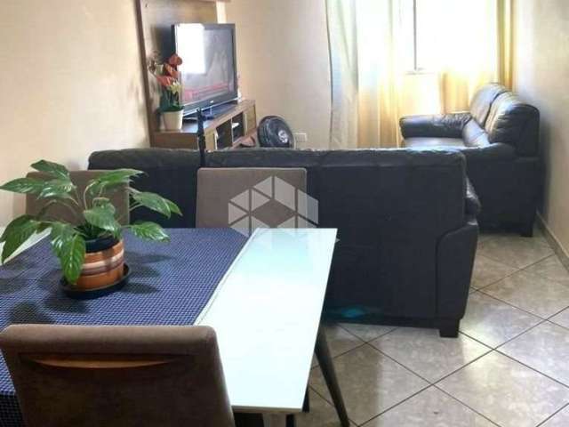 Apartamento em Diadema, próximo a linha de Trólebus, com 2 dormitórios, 2 banheiros e 1 vaga.