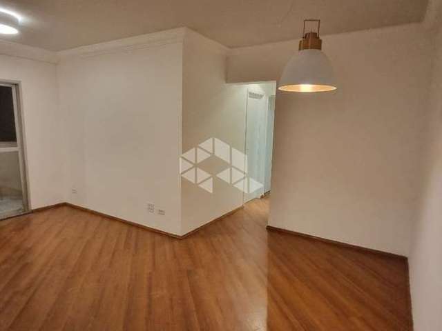 Apartamento em Vila Carrão