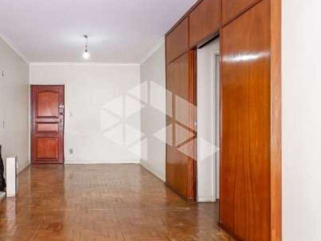 Apartamento à Venda com 3 Quartos, 3 Banheiros, 1 Suíte, 1 Vaga de Garagem, com 100m² por R$730.000,00