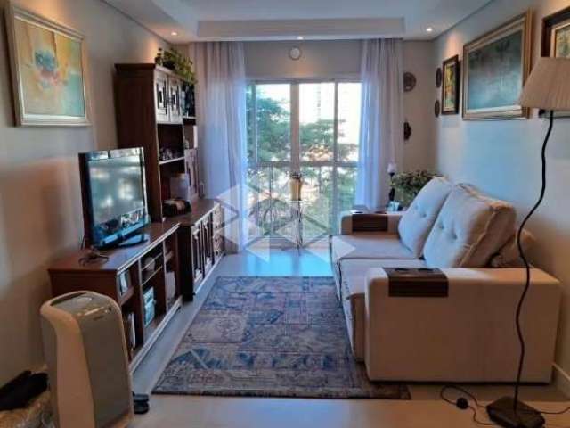 Apartamento à Venda com 1 Quarto, 1 Sala, com 55m²