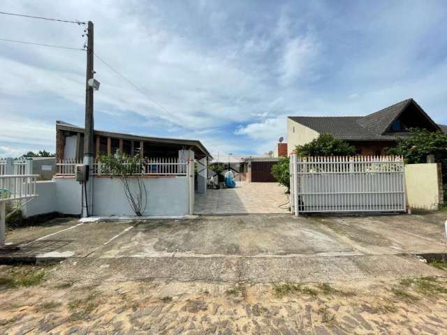 Casa a venda na Praia Paraiso em Torres - RS