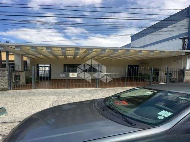 Casa no Alto da Mooca com 3 dormitórios e 2 vagas de garagem