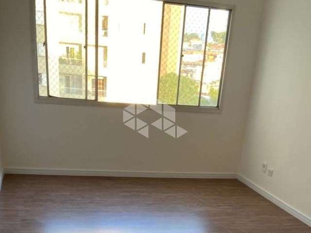 Apartamento na Vila Amélia com 2 dormitórios e 1 vaga