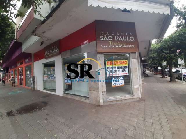 Aluga-se loja de esquina no centro