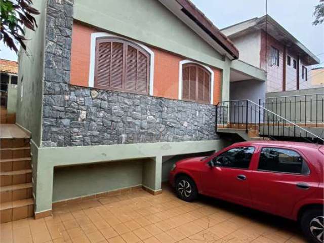 Casa térrea a venda no Jardim São Luís