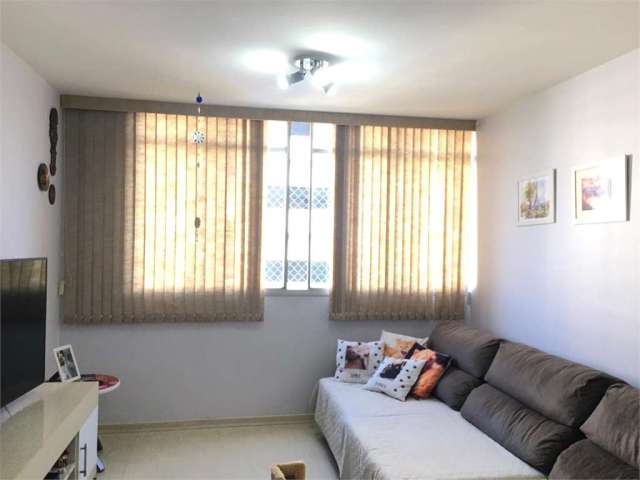 Apartamento com 03 dormitórios - Á venda - Região Santo Amaro