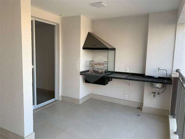 Apartamento 3 dormitórios.