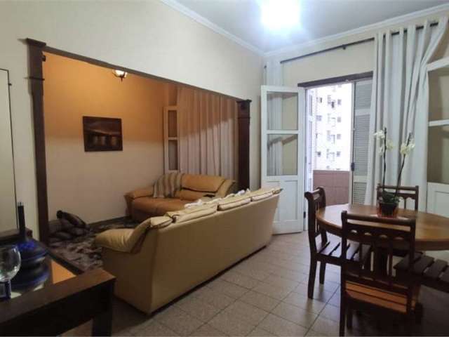 Apartamento à venda com opção de 2 dormitórios e vista mar na divisa de Santos/São Vicente.