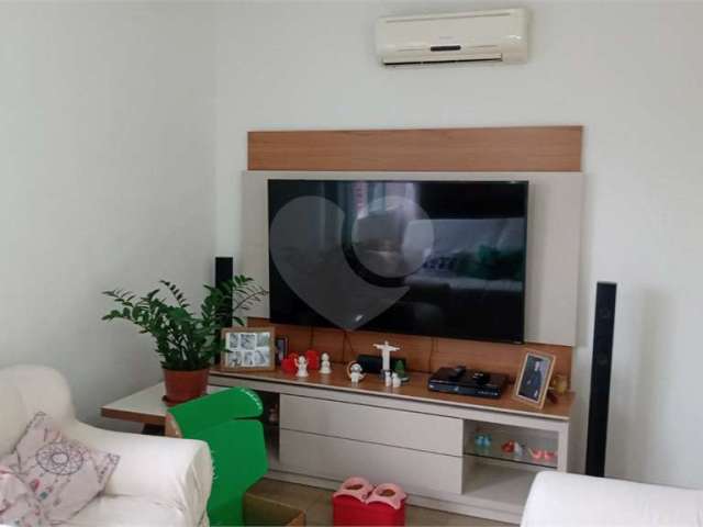 Apartamento com 2 quartos à venda em Aparecida - SP