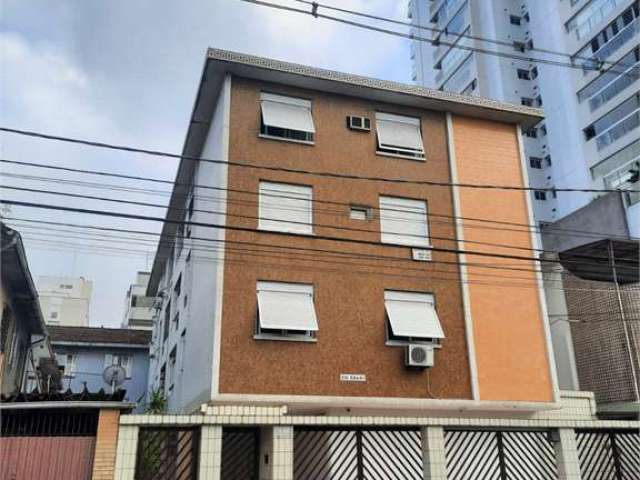 Apartamento com 3 quartos para locação em Embaré - SP